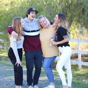 Meet your Posher, Jill